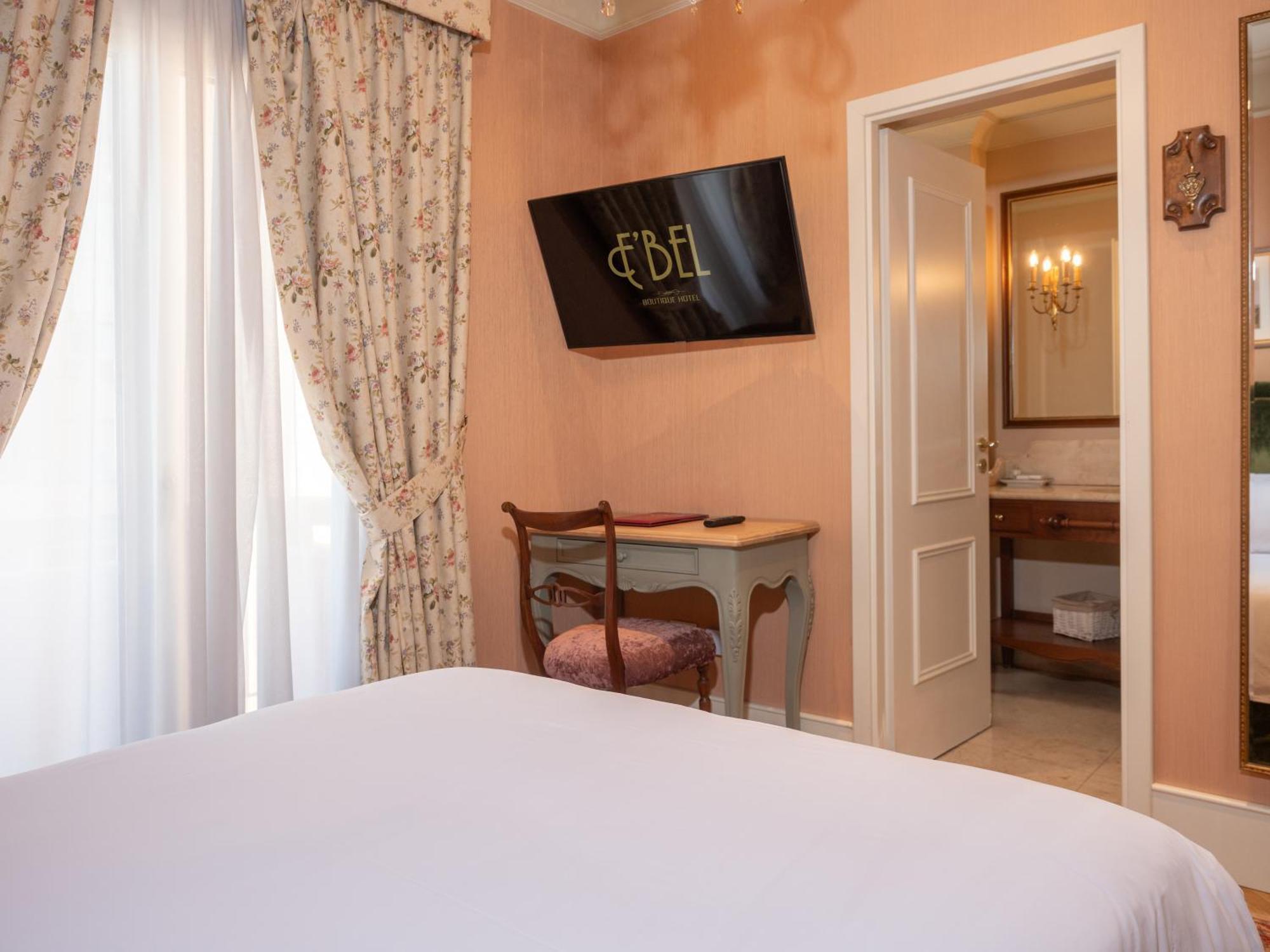 Ebel Boutique Hotel Tirana Exterior foto